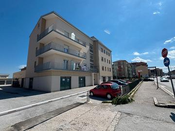 Via XXIV Maggio - locale commerciale di 145 mq