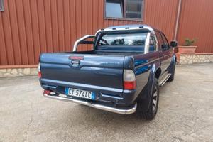 Mitsubishi L200 2.5 TD cat 4WD Double Cab Intense