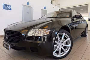 MASERATI Quattroporte 4.2 V8 //SERVICE BOOK//FUL