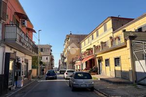 NEGOZIO A CASTELLAMMARE DI STABIA