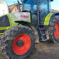 Trattore CLAAS