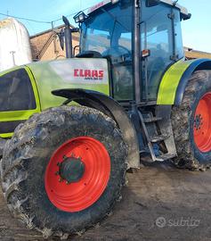 Trattore CLAAS