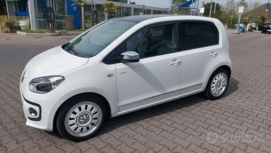 Volkswagen up! 1.0 75 CV 5p. White UP