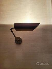Lampade a muro anni '60 con luce verso l'alto