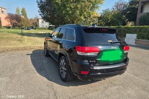 Jeep Grand Cherokee con motore nuovo km 0