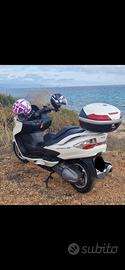 Suzuki Burgman 400 del 2010 bianco