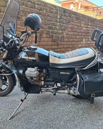 Moto Guzzi 850 T3 del 1981 CRS (Storica)