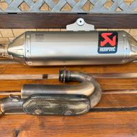 Scarico akrapovic completo