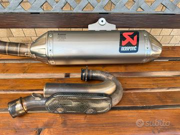 Scarico akrapovic completo