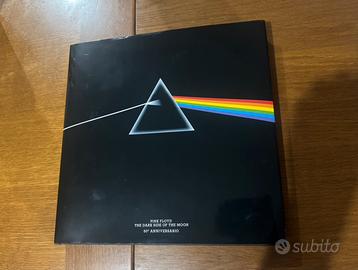 Libro The Dark Side Of The Moon 50 anniversario