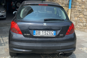 Peugeot 207 2006