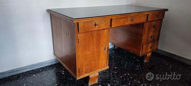 Cedonsi scrivania, poltroncina e armadio vintage