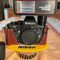 Nikon F3 hp con flash e motore
