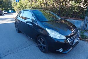 PEUGEOT 208 ACTIVE TURBO-DIESEL