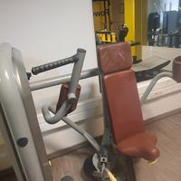 pectoral machine Technogym element