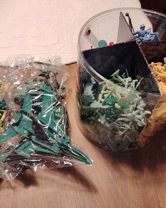 soldatini di plastica
