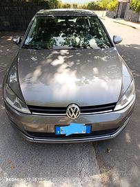 VOLKSWAGEN e-Golf - 2014