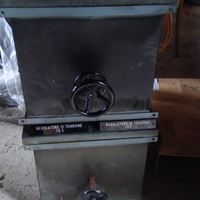 Regolatore di tensione