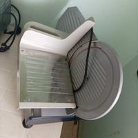 affettatrice elettrica 