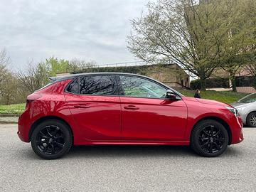 OPEL CORSA 2023 Rossa, benzina neopatentati