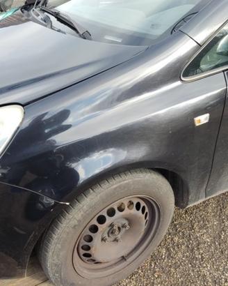 Parafango sinistro OPEL CORSA D del 2011