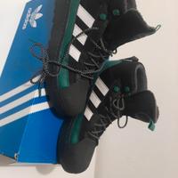 Scarpe Adidas ragazzo n. 40
