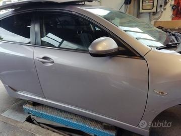 Porta anteriore dx nuda MAZDA 6 del 2010