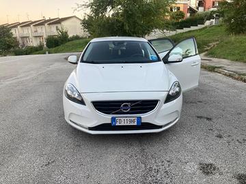 2016  volvo c40’2.0 120cv diesel