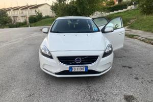 2016  volvo c40’2.0 120cv diesel