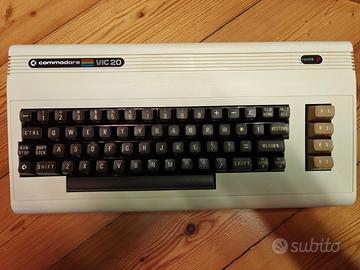 Commodore VIC-20 Tastiera