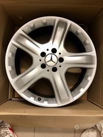 Set 4 Cerchioni Originali 19" Mercedes-Benz