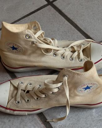 Scarpe marca Converse