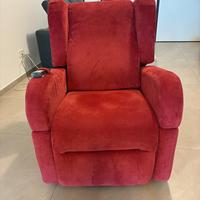 Poltrona dispositivo medico rossa