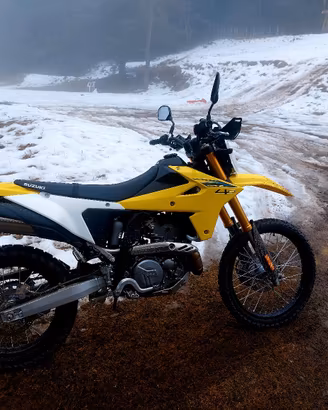 Suzuki DR - Z4S gennaio 2026