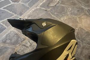 Casco airoh