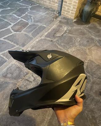 Casco airoh
