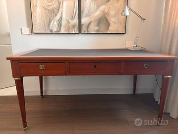 Scrivania antica piano in pelle