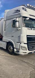 Trattore stradale Daf modello XF 510
