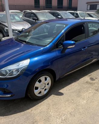 Renault Clio dCi 8V 90 CV 5 porte Moschino Life