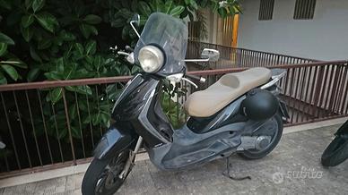 beverly 250 cc