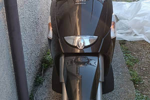 Aprilia Scarabeo 400 IE