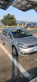 VOLKSWAGEN Touran - 2014