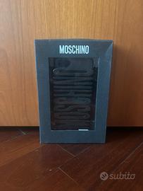 Cover Moschino