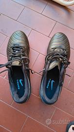Scarpe da calcio Nike Tiempo originali
