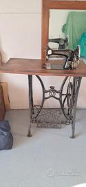 Macchina da cucire vintage