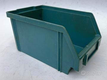 Contenitori a bocca di lupo