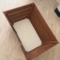 Cuccia cane/gatto realizzata a mano in vero legno