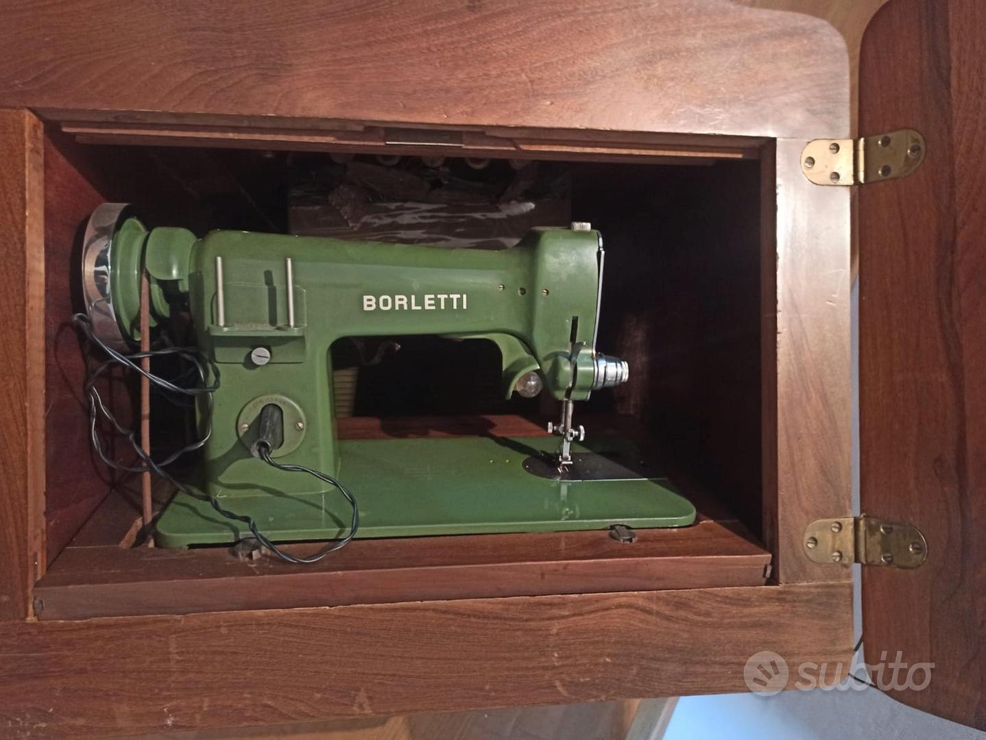 Macchina da cucire vintage Borletti Collezionismo In vendita a Firenze
