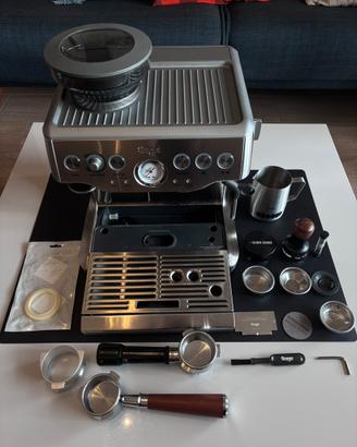 Sage Barista Express + Premium Set Accessori
