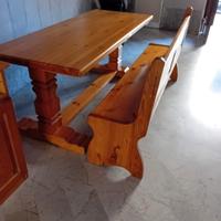 tavolo e panche